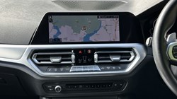 2020 (70) BMW 3 SERIES 320d MHT M Sport Touring 5620505