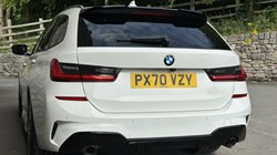 2020 (70) BMW 3 SERIES 320d MHT M Sport Touring 5620459