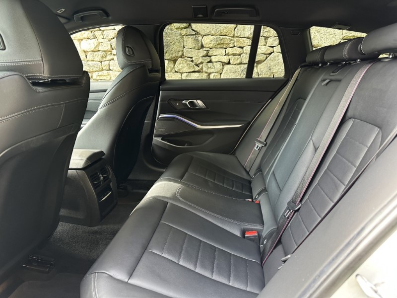 2020 (70) BMW 3 SERIES 320d MHT M Sport Touring  5620486