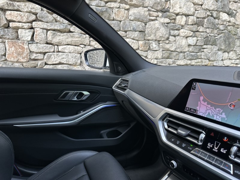 2020 (70) BMW 3 SERIES 320d MHT M Sport Touring  5620475