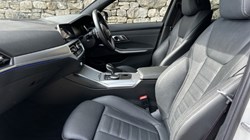 2020 (70) BMW 3 SERIES 320d MHT M Sport Touring 5620489