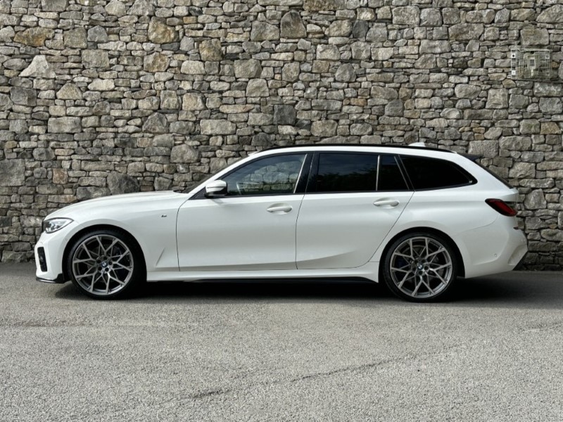 2020 (70) BMW 3 SERIES 320d MHT M Sport Touring  5620457