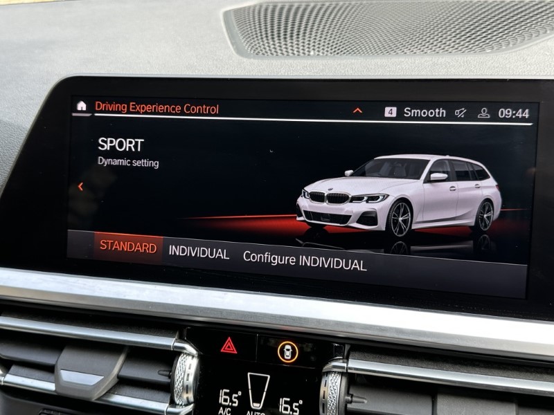 2020 (70) BMW 3 SERIES 320d MHT M Sport Touring  5620513
