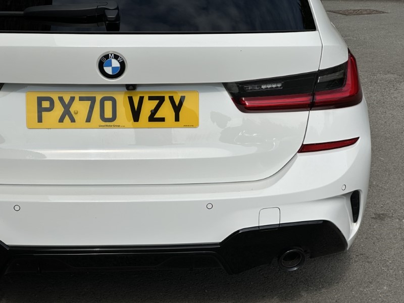 2020 (70) BMW 3 SERIES 320d MHT M Sport Touring  5620461