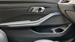 2020 (70) BMW 3 SERIES 320d MHT M Sport Touring 5620476