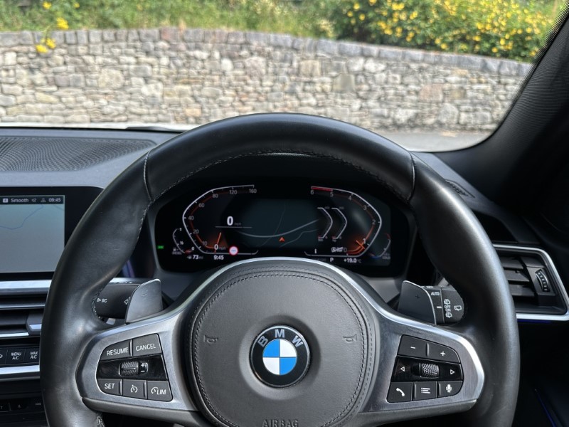 2020 (70) BMW 3 SERIES 320d MHT M Sport Touring  5620519