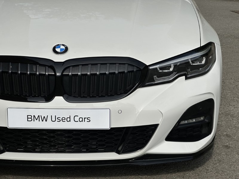 2020 (70) BMW 3 SERIES 320d MHT M Sport Touring  5620484