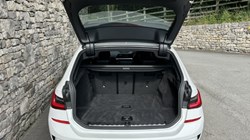 2020 (70) BMW 3 SERIES 320d MHT M Sport Touring 5620463