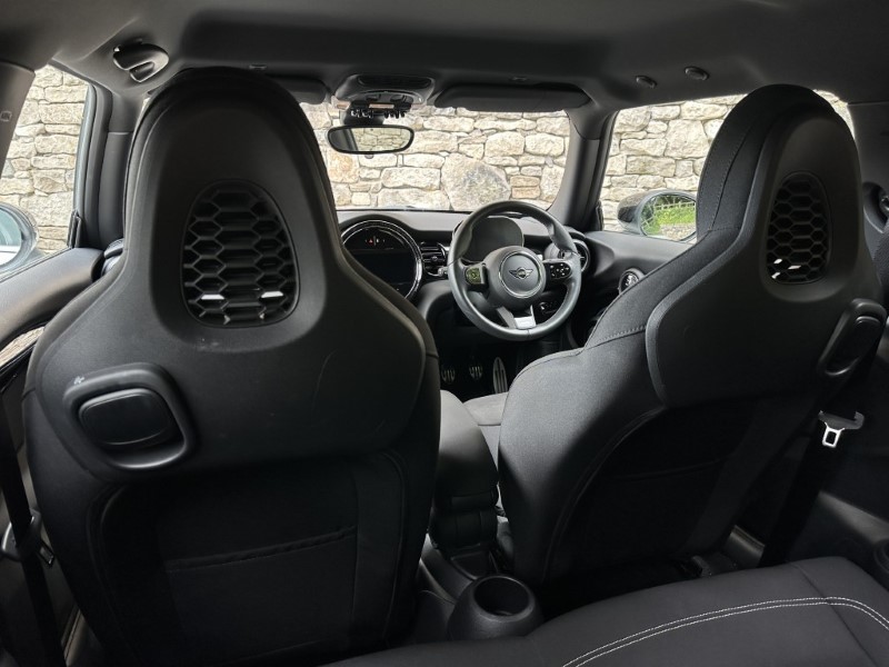 2023 (73) MINI HATCHBACK 1.5 Cooper Sport 3dr 5568490
