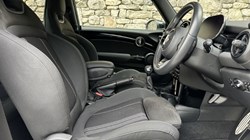 2023 (73) MINI HATCHBACK 1.5 Cooper Sport 3dr 5568455