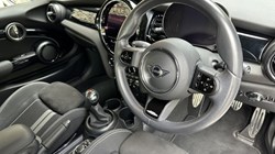 2023 (73) MINI HATCHBACK 1.5 Cooper Sport 3dr 5568453