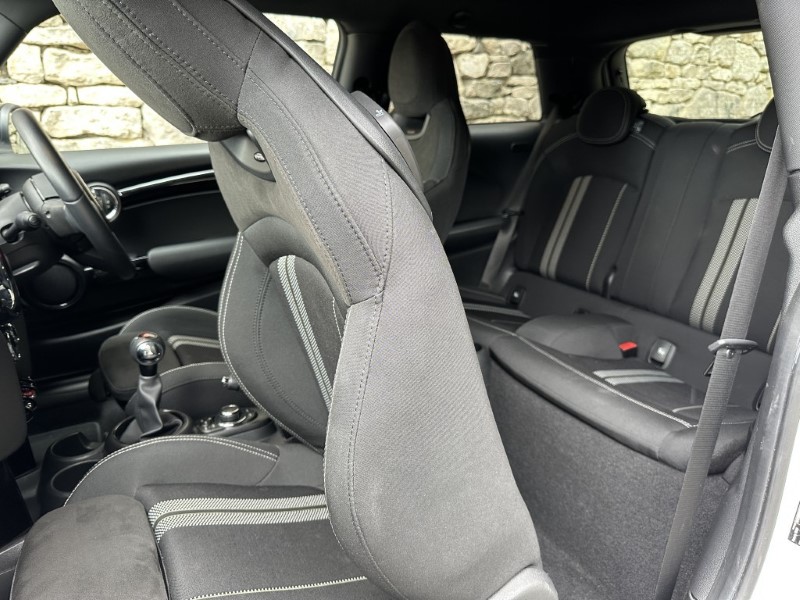 2023 (73) MINI HATCHBACK 1.5 Cooper Sport 3dr 5568503