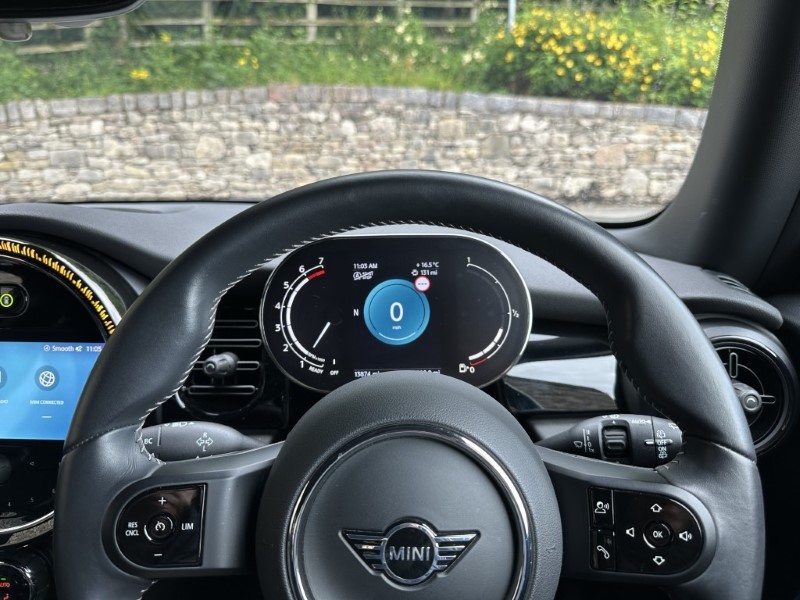 2023 (73) MINI HATCHBACK 1.5 Cooper Sport 3dr 5568505