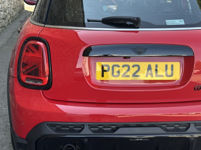 2022 (22) MINI HATCHBACK 1.5 Cooper Sport 5dr 5600996