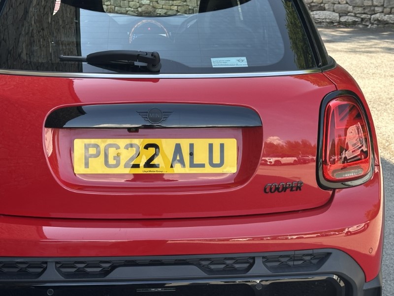 2022 (22) MINI HATCHBACK 1.5 Cooper Sport 5dr 5600997