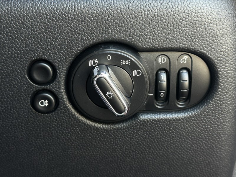 2022 (22) MINI HATCHBACK 1.5 Cooper Sport 5dr 5601012