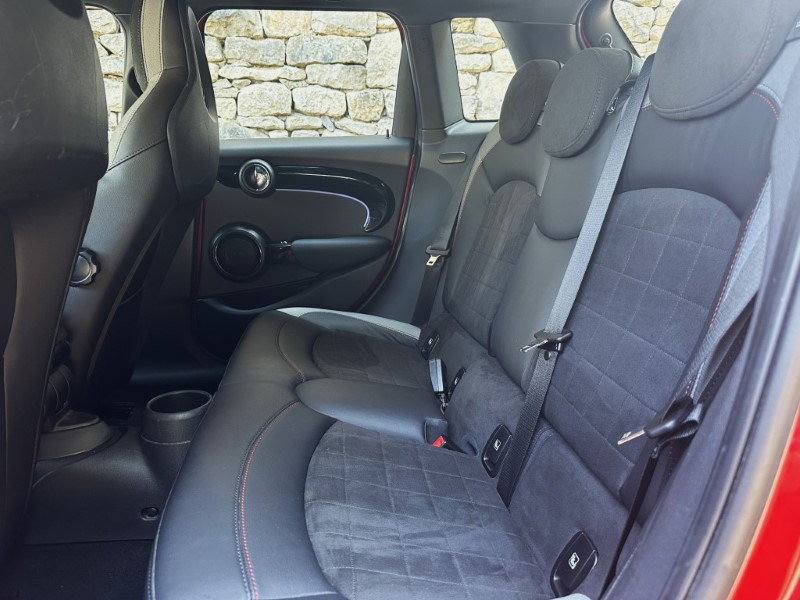 2022 (22) MINI HATCHBACK 1.5 Cooper Sport 5dr 5601028