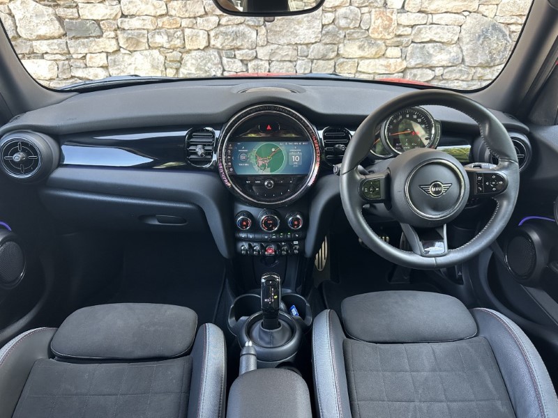 2022 (22) MINI HATCHBACK 1.5 Cooper Sport 5dr 5601043