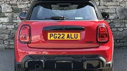 2022 (22) MINI HATCHBACK 1.5 Cooper Sport 5dr 5601037