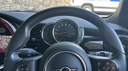 2022 (22) MINI HATCHBACK 1.5 Cooper Sport 5dr 5601049