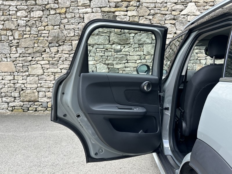 2021 (70) MINI COUNTRYMAN 1.5 Cooper Classic 5dr 5586250