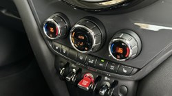 2021 (70) MINI COUNTRYMAN 1.5 Cooper Classic 5dr 5586224