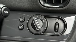 2021 (70) MINI COUNTRYMAN 1.5 Cooper Classic 5dr 5586227