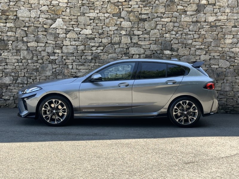 2025 (75) BMW 1 SERIES 120 M Sport 5dr  5608508