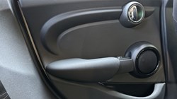 2020 (20) MINI HATCHBACK 1.5 Cooper Classic II 5dr 5620717