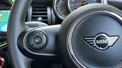 2020 (20) MINI HATCHBACK 1.5 Cooper Classic II 5dr 5620729