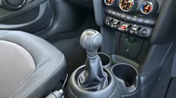 2020 (20) MINI HATCHBACK 1.5 Cooper Classic II 5dr 5620731