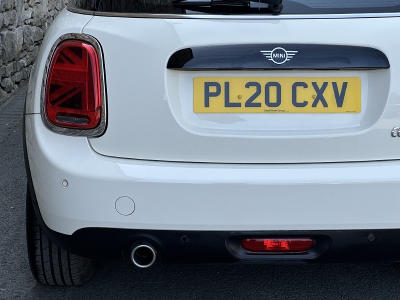2020 (20) MINI HATCHBACK 1.5 Cooper Classic II 5dr 5620713