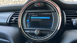 2020 (20) MINI HATCHBACK 1.5 Cooper Classic II 5dr 5620746