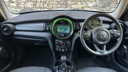 2020 (20) MINI HATCHBACK 1.5 Cooper Classic II 5dr 5620755