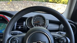 2020 (20) MINI HATCHBACK 1.5 Cooper Classic II 5dr 5620763