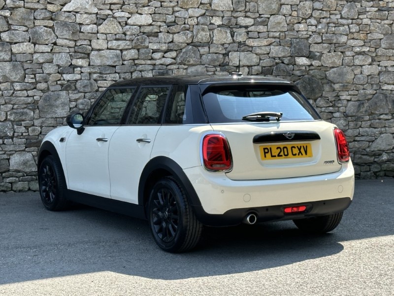 2020 (20) MINI HATCHBACK 1.5 Cooper Classic II 5dr 1