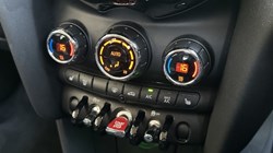 2020 (20) MINI HATCHBACK 1.5 Cooper Classic II 5dr 5620725