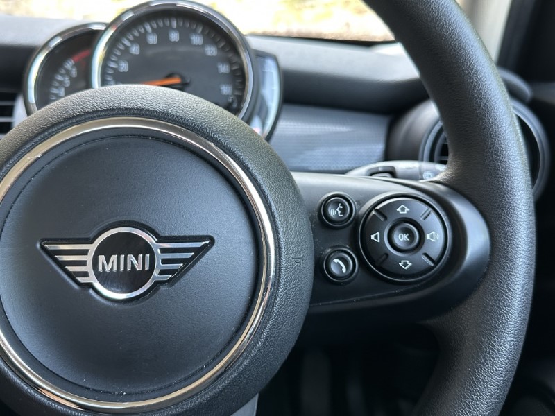 2020 (20) MINI HATCHBACK 1.5 Cooper Classic II 5dr 5620730