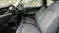 2022 (22) MINI HATCHBACK 1.5 Cooper Classic 3dr 5631803