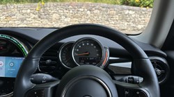 2022 (22) MINI HATCHBACK 1.5 Cooper Classic 3dr 5631826