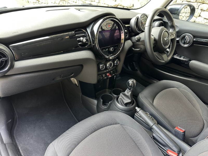 2022 (22) MINI HATCHBACK 1.5 Cooper Classic 3dr 5631804