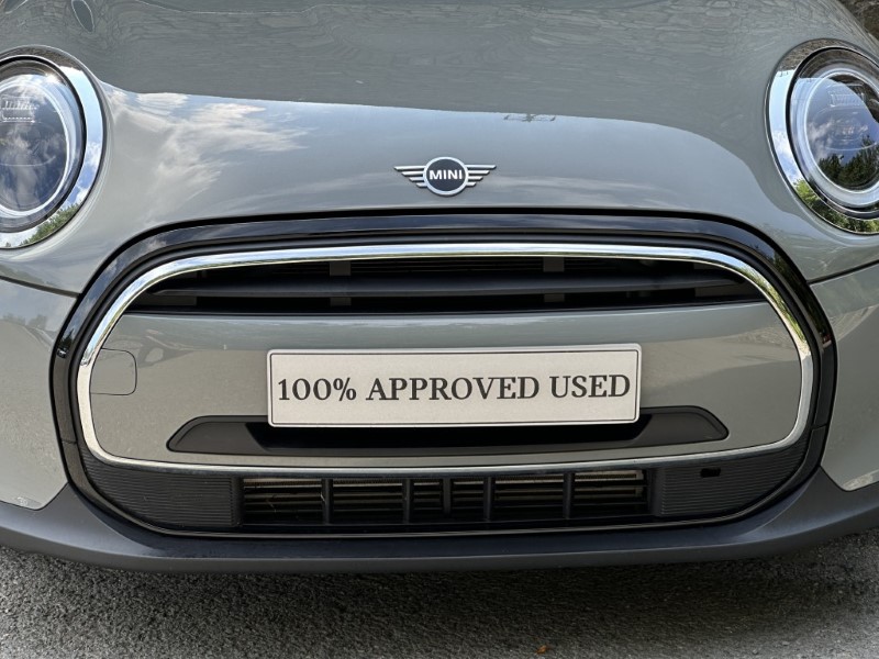 2022 (22) MINI HATCHBACK 1.5 Cooper Classic 3dr 5631831