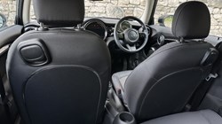 2022 (22) MINI HATCHBACK 1.5 Cooper Classic 3dr 5631817