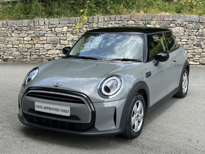 2022 (22) MINI HATCHBACK 1.5 Cooper Classic 3dr 5631823