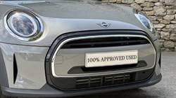 2022 (22) MINI HATCHBACK 1.5 Cooper Classic 3dr 5631829