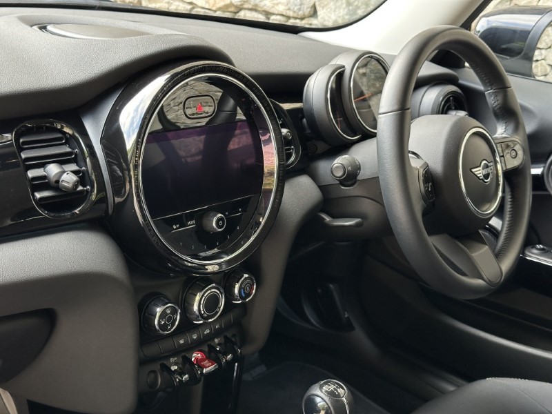 2022 (22) MINI HATCHBACK 1.5 Cooper Classic 3dr 5631805