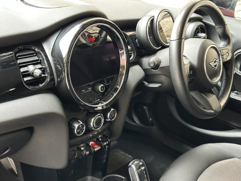2022 (22) MINI HATCHBACK 1.5 Cooper Classic 5dr Auto 5645399