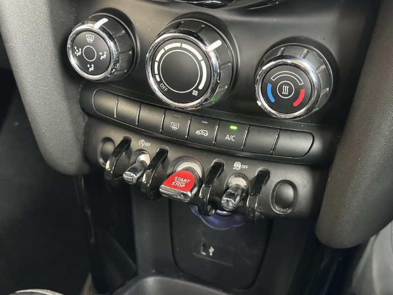 2022 (22) MINI HATCHBACK 1.5 Cooper Classic 5dr Auto 5645387