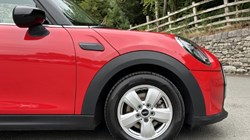 2022 (22) MINI HATCHBACK 1.5 Cooper Classic 5dr Auto 5645427