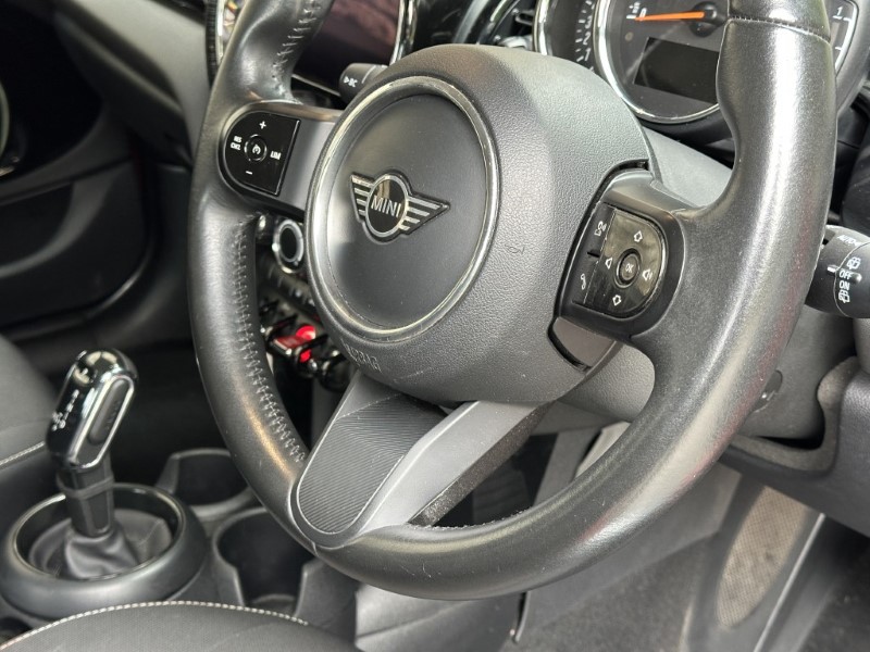 2022 (22) MINI HATCHBACK 1.5 Cooper Classic 5dr Auto 5645379
